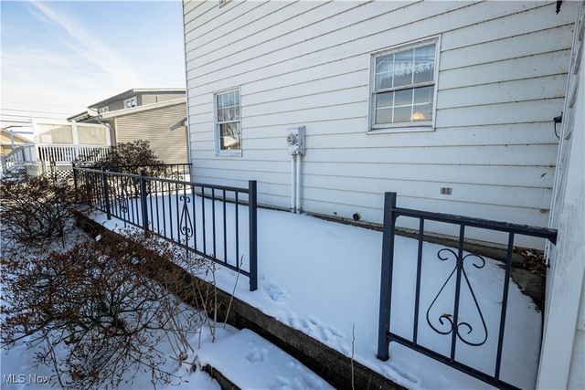 425 Providence Avenue SE, New Philadelphia, OH 44663