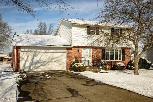 425 Providence Avenue SE, New Philadelphia, OH 44663