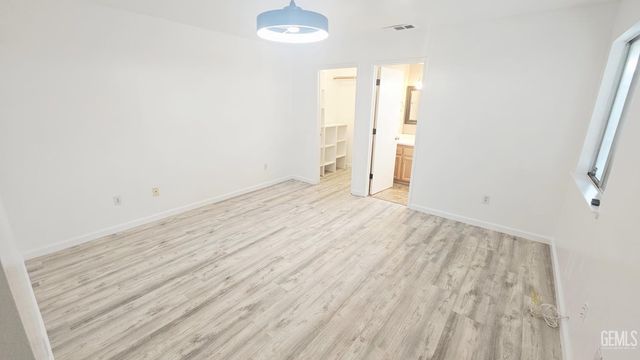 2216 Palomar Court, Delano, CA 93215