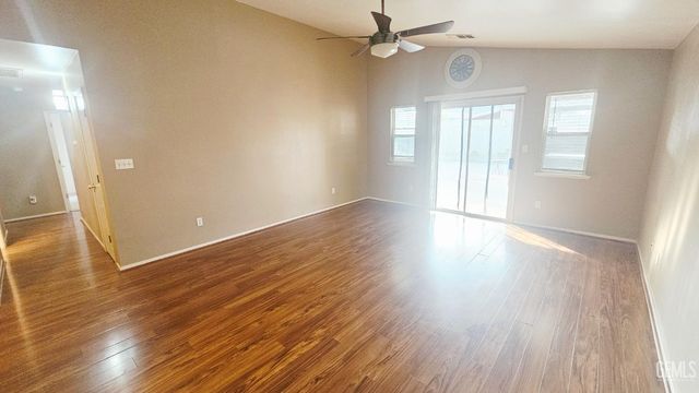 2216 Palomar Court, Delano, CA 93215