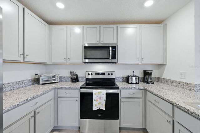 5051 GRANITE DUST PLACE, Palmetto, FL 34221