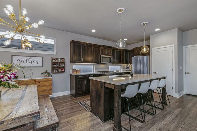 3730 SW Badger Court, Redmond, OR 97756