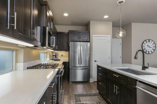 3730 SW Badger Court, Redmond, OR 97756