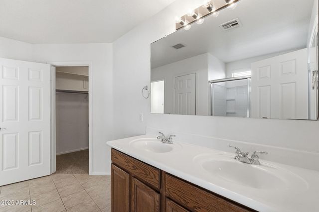 198 E MULE TRAIN Trail, San Tan Valley, AZ 85143