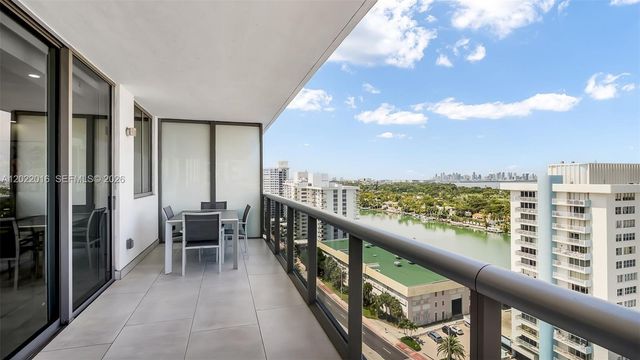 5875 Collins Avenue 1807, Miami Beach, FL 33140