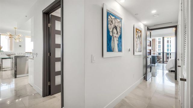 5875 Collins Avenue 1807, Miami Beach, FL 33140