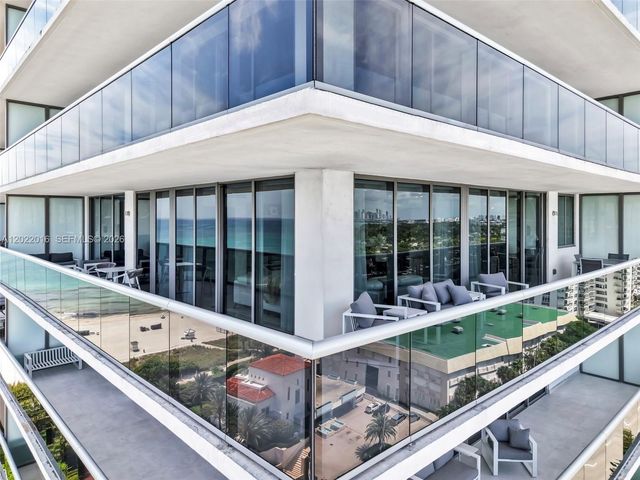 5875 Collins Avenue 1807, Miami Beach, FL 33140