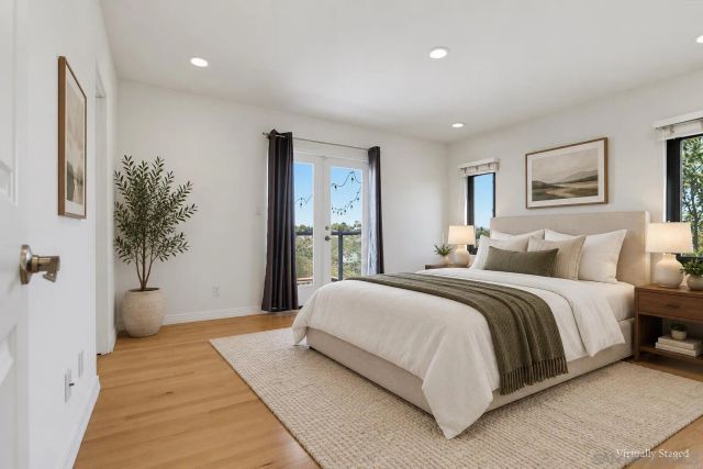 4391 Middlesex, San Diego, CA 92116