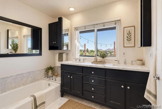 4391 Middlesex, San Diego, CA 92116