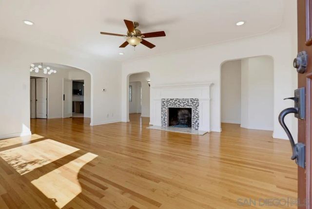 4391 Middlesex, San Diego, CA 92116