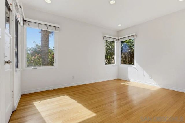 4391 Middlesex, San Diego, CA 92116