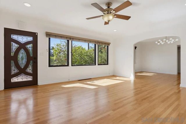 4391 Middlesex, San Diego, CA 92116