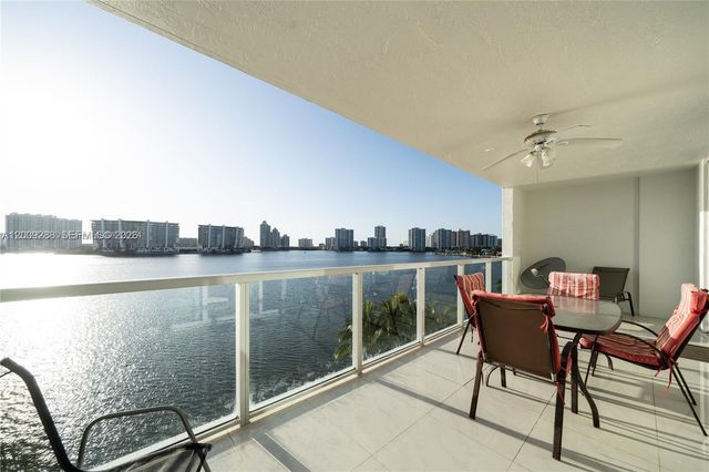 18100 N Bay Rd 504, Sunny Isles Beach, FL 33160