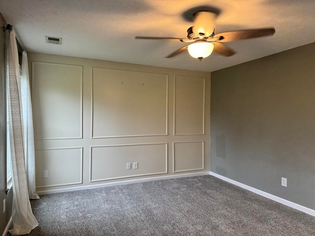 940 Ridgebrook Road, Lexington, KY 40509