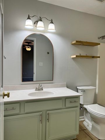 940 Ridgebrook Road, Lexington, KY 40509