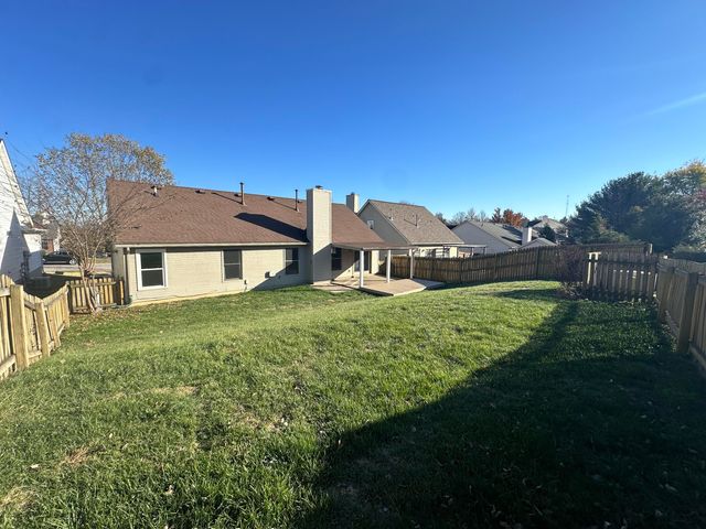 940 Ridgebrook Road, Lexington, KY 40509