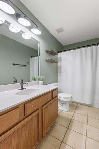 940 Ridgebrook Road, Lexington, KY 40509