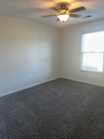 940 Ridgebrook Road, Lexington, KY 40509