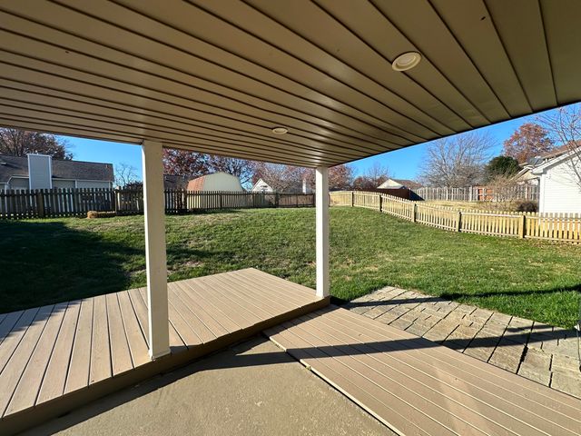 940 Ridgebrook Road, Lexington, KY 40509