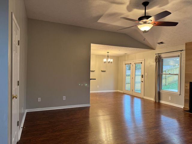 940 Ridgebrook Road, Lexington, KY 40509