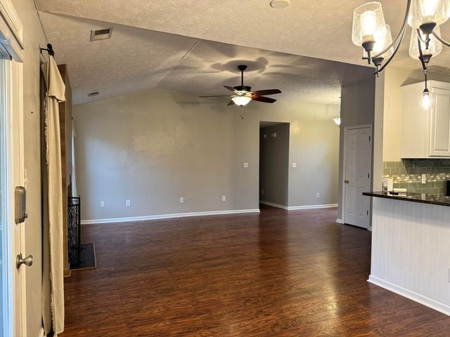 940 Ridgebrook Road, Lexington, KY 40509