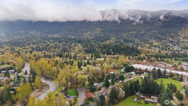 41405 SE 125th Street, North Bend, WA 98045