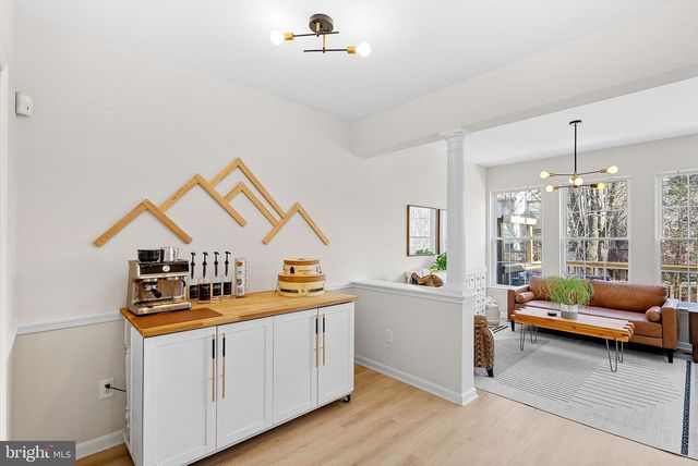 20392 FARMGATE TER, Ashburn, VA 20147