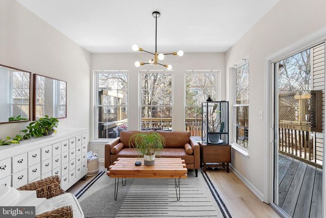 20392 FARMGATE TER, Ashburn, VA 20147