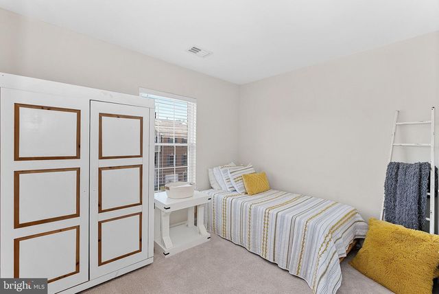 20392 FARMGATE TER, Ashburn, VA 20147