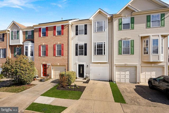 20392 FARMGATE TER, Ashburn, VA 20147