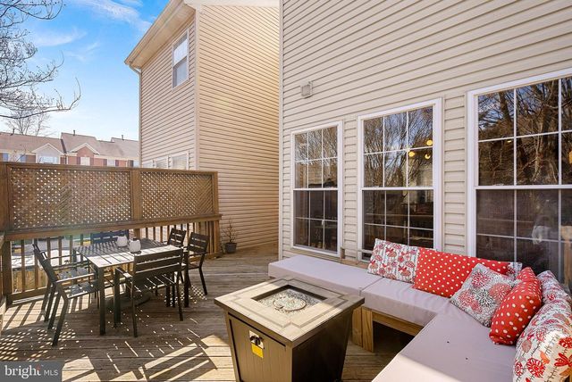 20392 FARMGATE TER, Ashburn, VA 20147