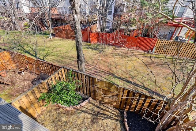 20392 FARMGATE TER, Ashburn, VA 20147