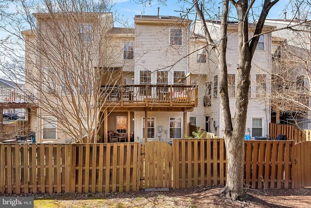 20392 FARMGATE TER, Ashburn, VA 20147