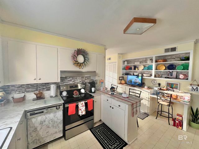 205 Highland Avenue, Atmore, AL 36502