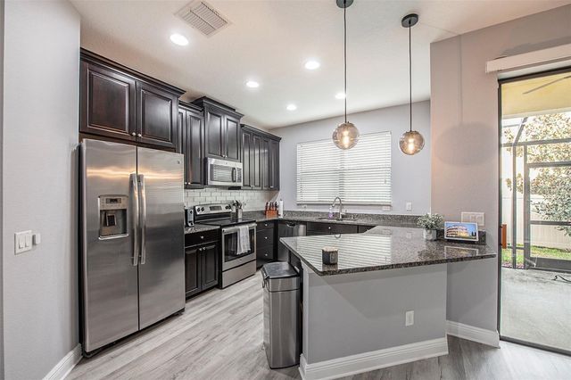 1990 MILKWEED, Lutz, FL 33558