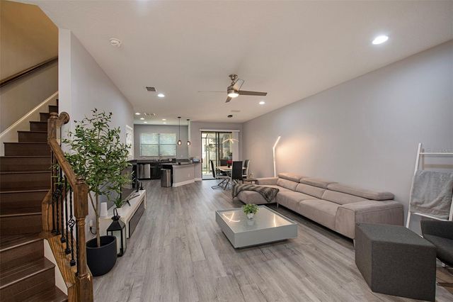 1990 MILKWEED, Lutz, FL 33558