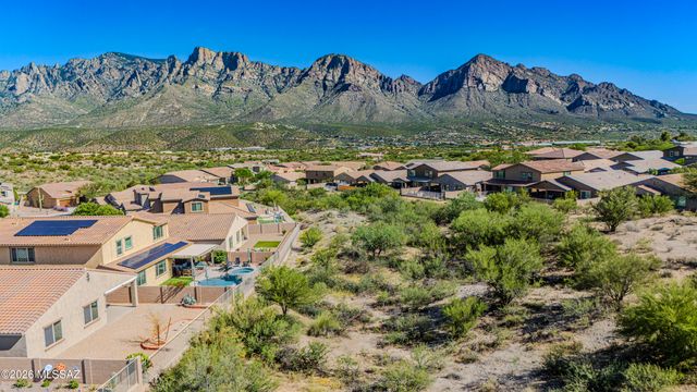 11777 N Silverscape Drive, Tucson, AZ 85737