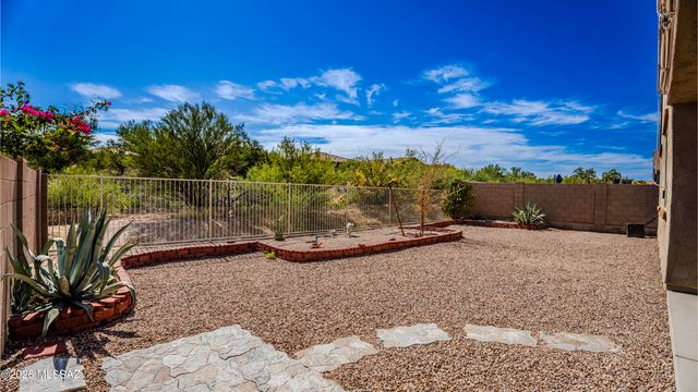 11777 N Silverscape Drive, Tucson, AZ 85737