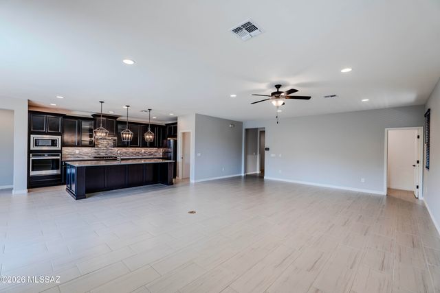 11777 N Silverscape Drive, Tucson, AZ 85737