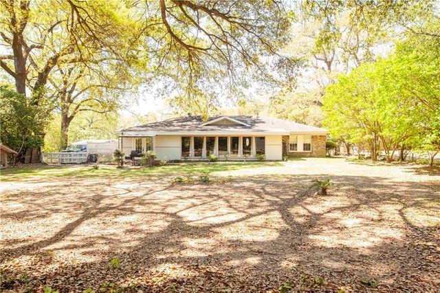 1054 Matterhorn Street, Mobile, AL 36608