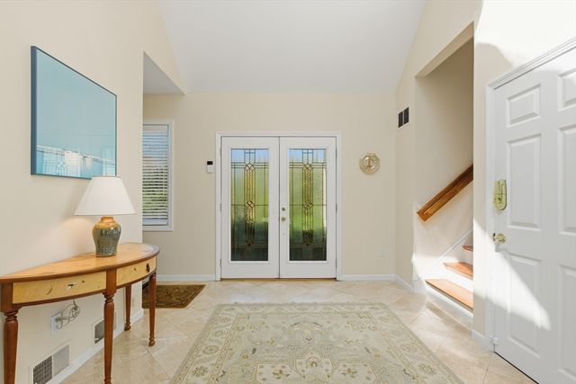 641 Salem End Road, Framingham, MA 01701