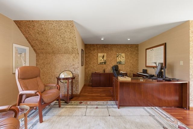 641 Salem End Road, Framingham, MA 01701