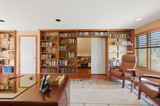 641 Salem End Road, Framingham, MA 01701