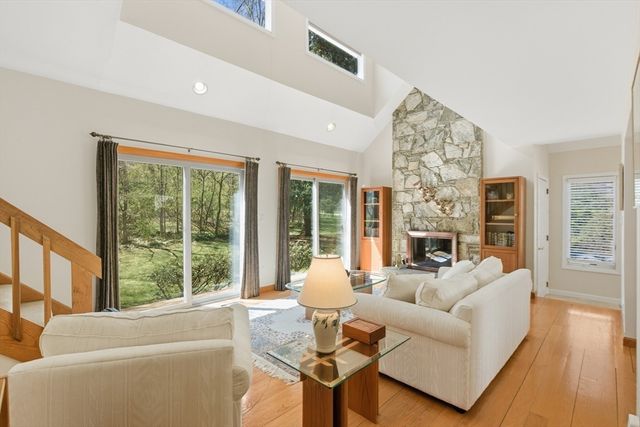 641 Salem End Road, Framingham, MA 01701