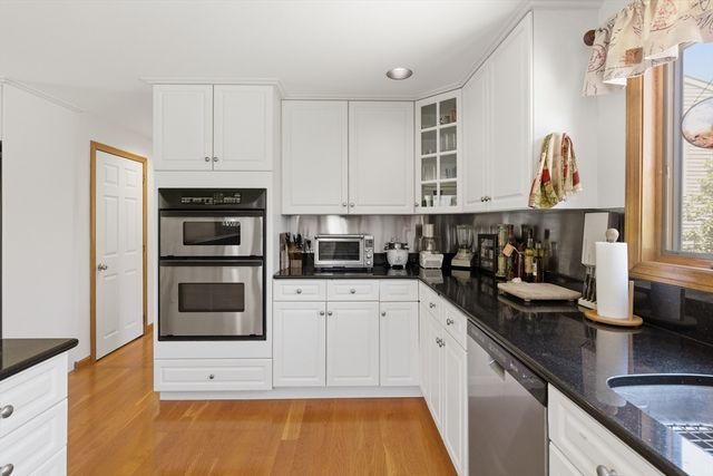 641 Salem End Road, Framingham, MA 01701