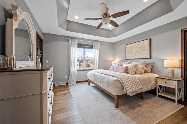 1823 NATION COURT, Neenah, WI 54956