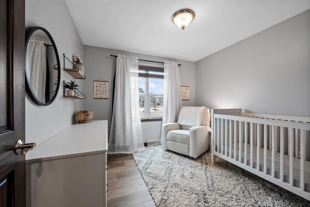 1823 NATION COURT, Neenah, WI 54956