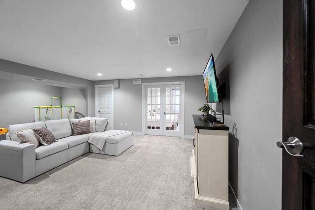 1823 NATION COURT, Neenah, WI 54956