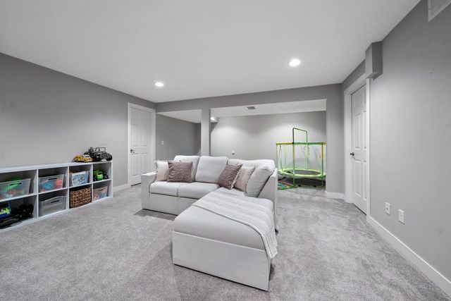 1823 NATION COURT, Neenah, WI 54956