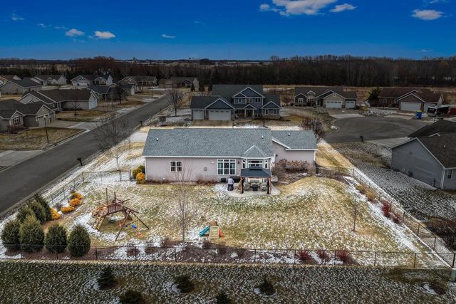 1823 NATION COURT, Neenah, WI 54956